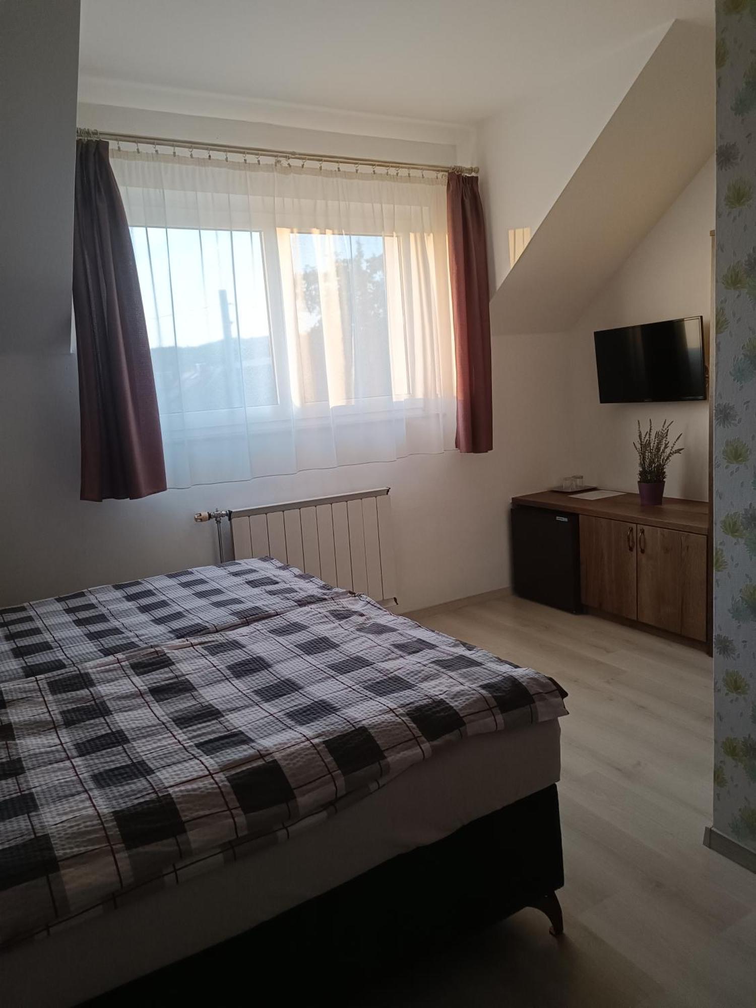 Katalin Vendeghaz Otel Gyenesdiás Dış mekan fotoğraf